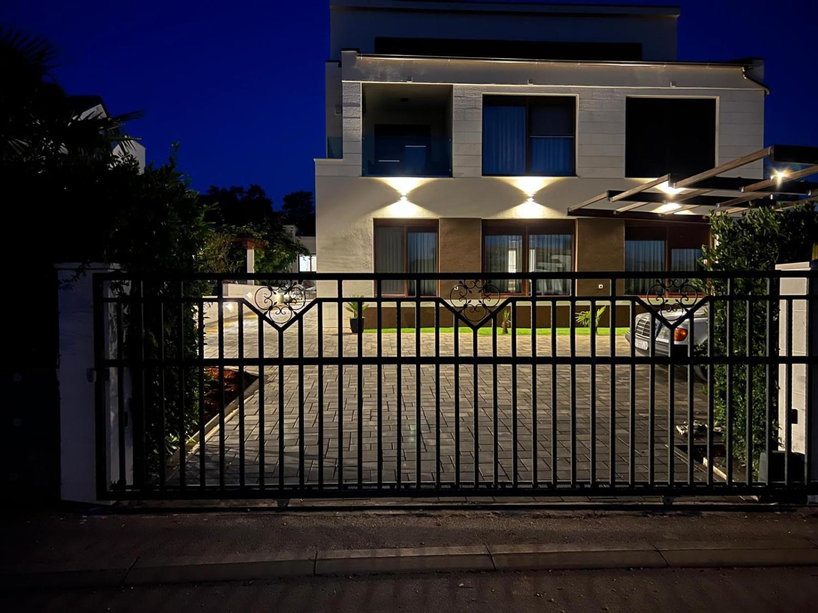 4u Apartment