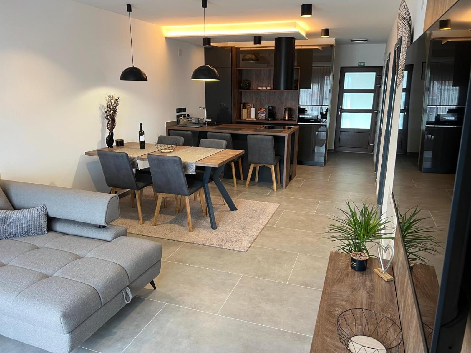 Apartman 4u